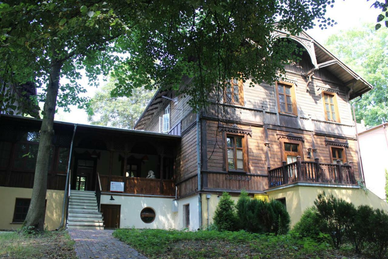 Willa Widok - Apartament Nałęczów Exteriör bild